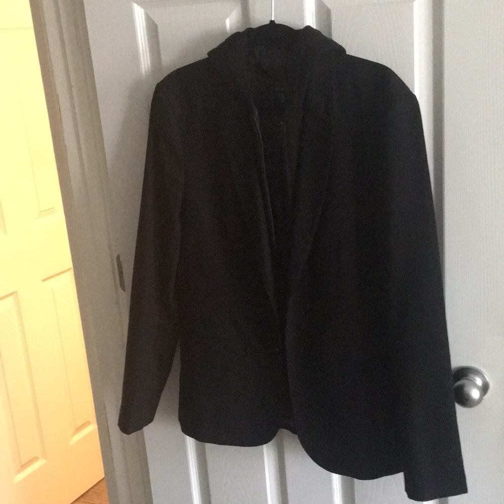 Guess Men’s M Black Jacket w/ Zip Hoodie NEW - Picture 2 of 5